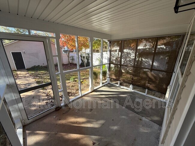 Building Photo - 11613 Truan Ln