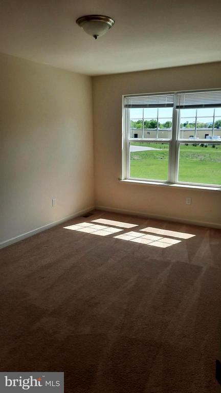 Building Photo - 807 Schooner Ln