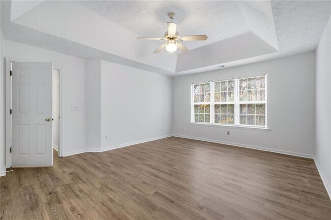 Building Photo - 2254 Caneridge Trail SW