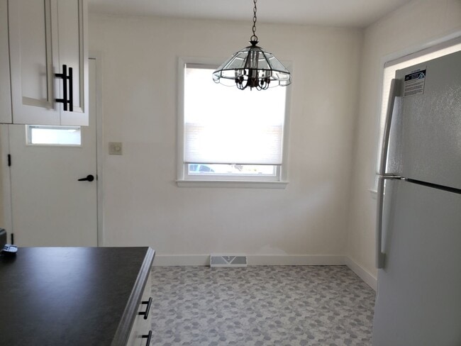 Building Photo - 3 bed 1.5 bath single family home in Wausau