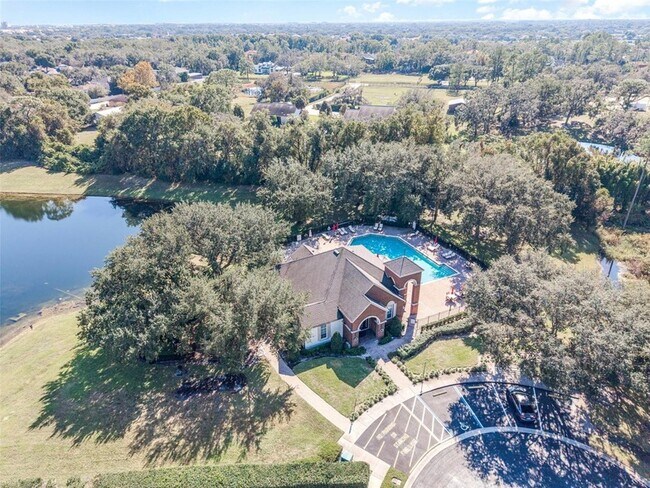 Building Photo - 6220 Hedgesparrows Ln