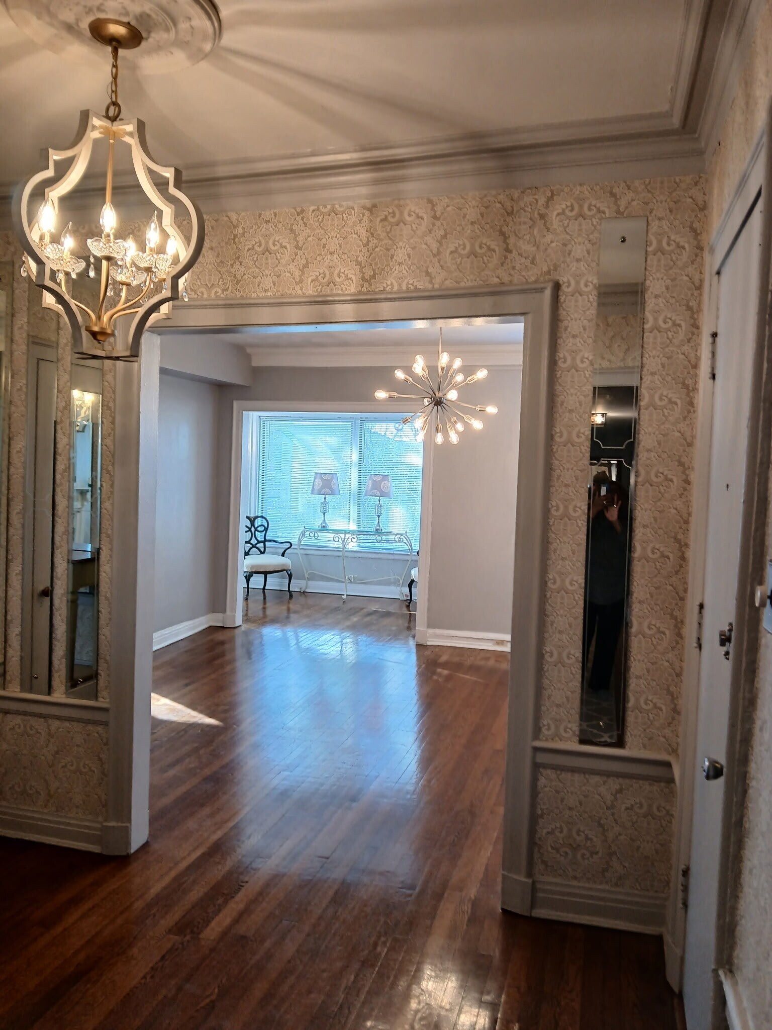 Building Photo - 6843 S Merrill Ave