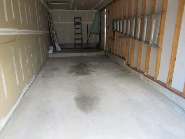 Building Photo - Fully Remodeled Condo in Broomfield