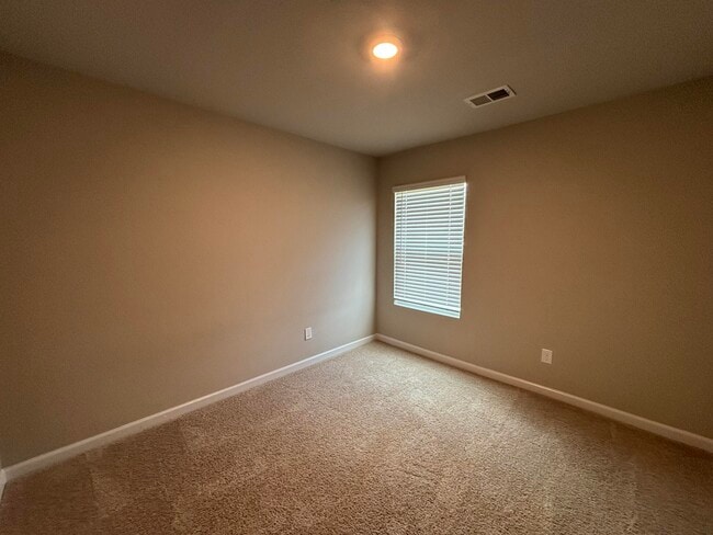 Building Photo - 2182 River Park Ct