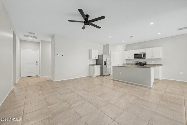 Building Photo - 103 S Collier Ln