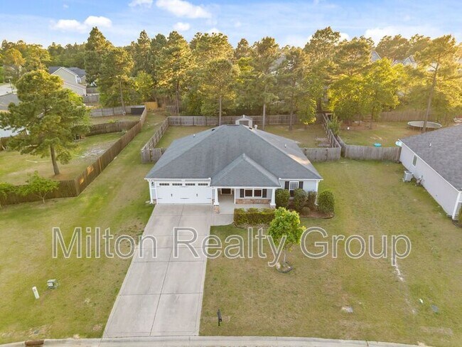 Building Photo - 111 Angel Oak Dr