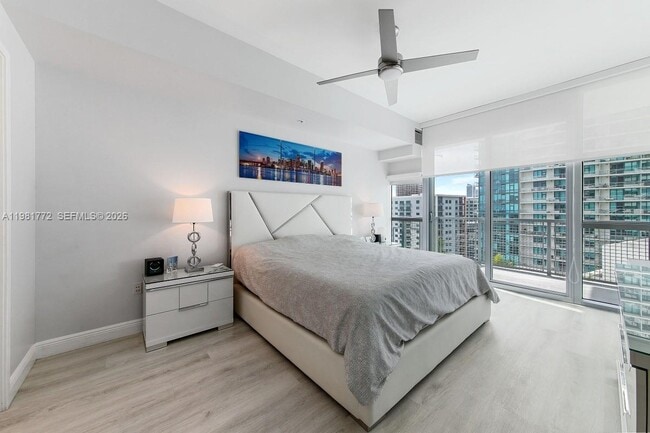 Building Photo - 3301 NE 1st Ave