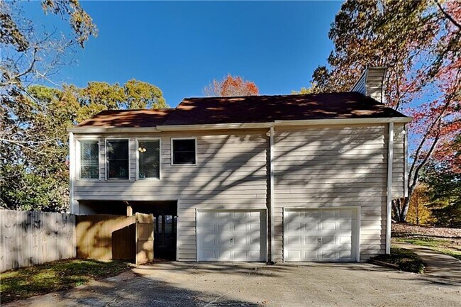 Building Photo - 3021 Wendy Ln