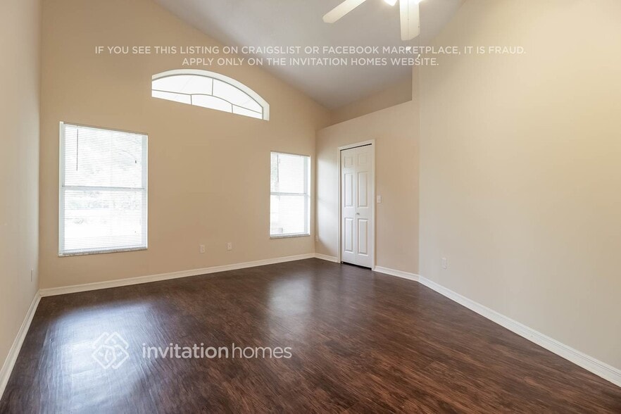 Building Photo - 1819 Windsor Oak Dr