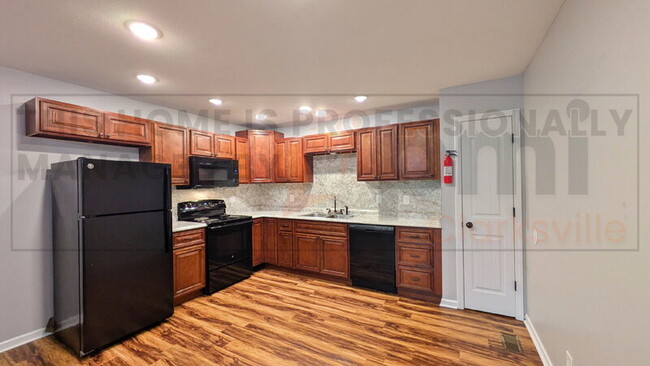 Building Photo - 1705 Evans Rd