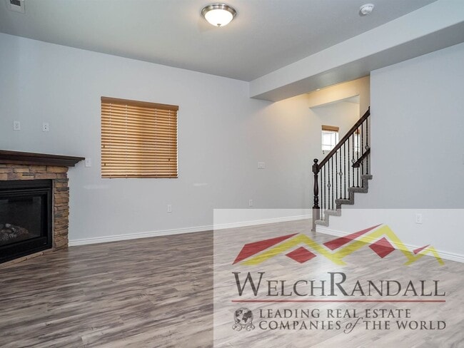 Building Photo - Mountain Green Townhome