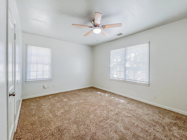 Building Photo - 2514 37th St