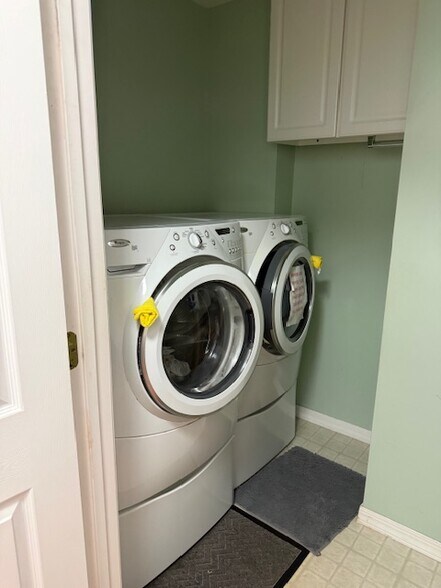 Building Photo - 1300 Copper Creek Dr