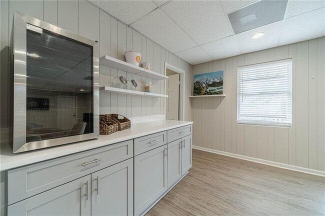 Building Photo - 691 Harbor Cove