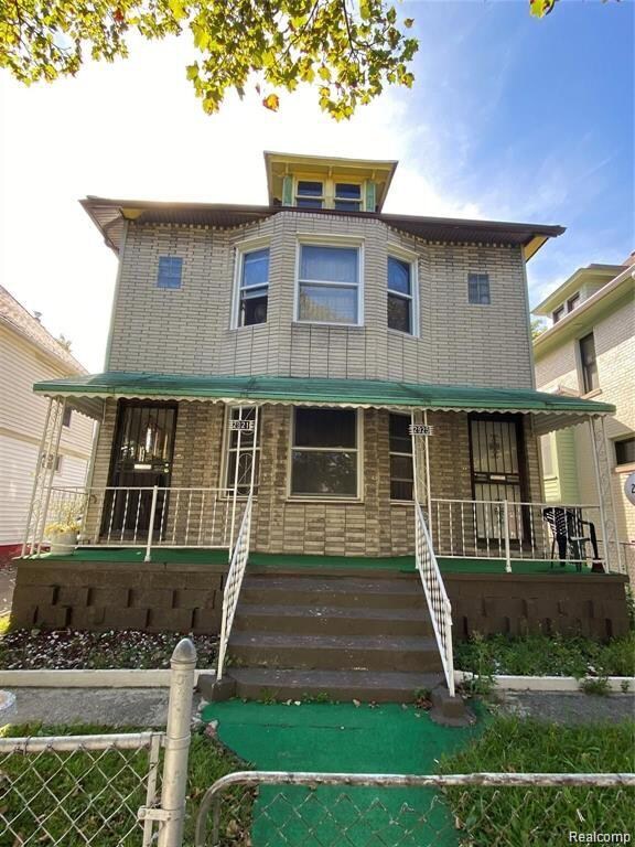 Building Photo - 2925 Helen St