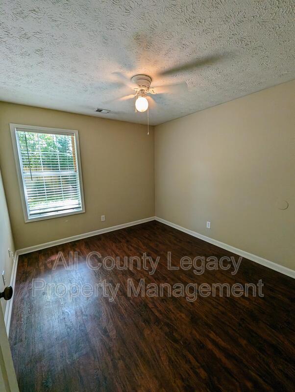 Building Photo - 1307 Yorkshire Ln