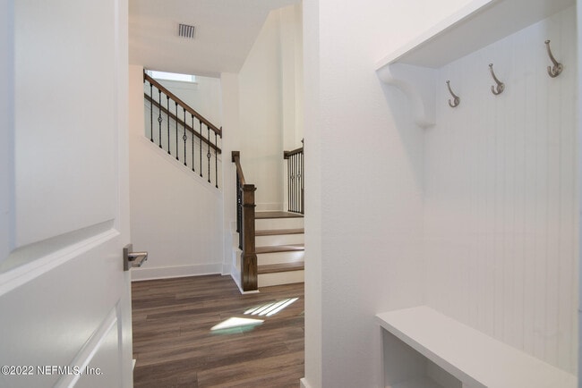 Building Photo - 183 Millenia Dr