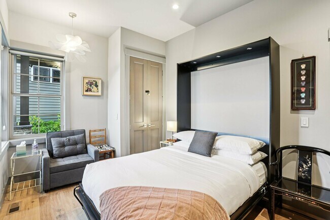 Building Photo - 9454 Turnstone Ln