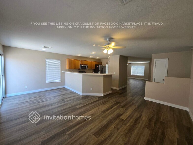 Building Photo - 3118 Fern Crest Ave