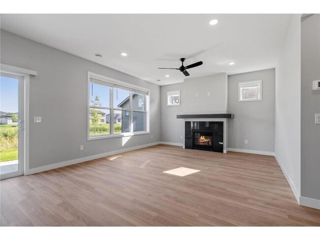 Building Photo - 10410 Robinwood Rd