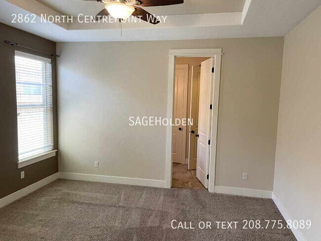 Building Photo - 2862 N Centrepoint Way