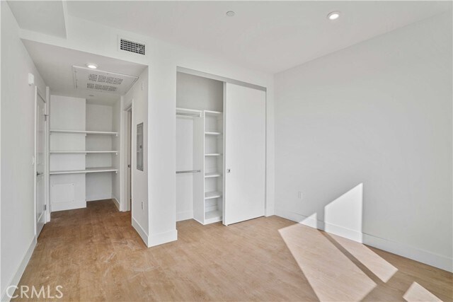 Building Photo - 8750 Sepulveda Blvd