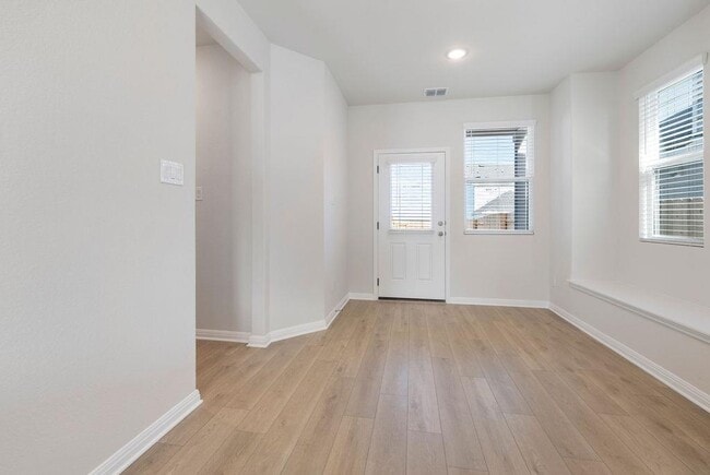 Building Photo - 116 Barret Dr