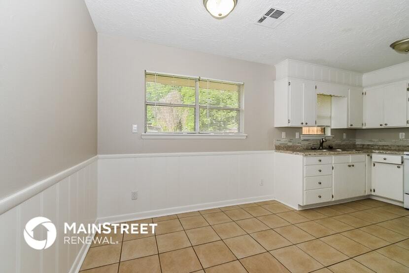 Building Photo - 1628 Avondale Dr