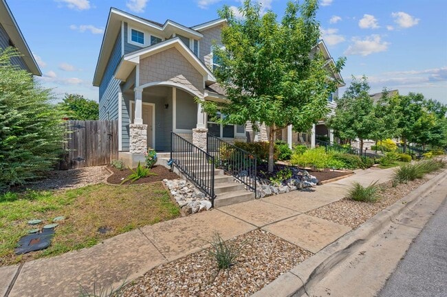 Building Photo - 134 Friendship Oak Dr