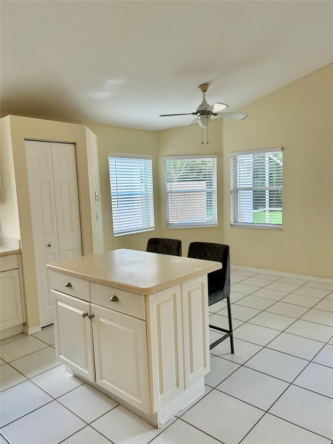 Building Photo - 3694 Miramontes Cir