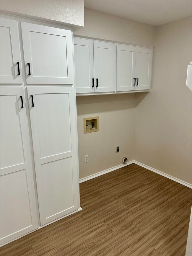 Building Photo - 5821 80th St