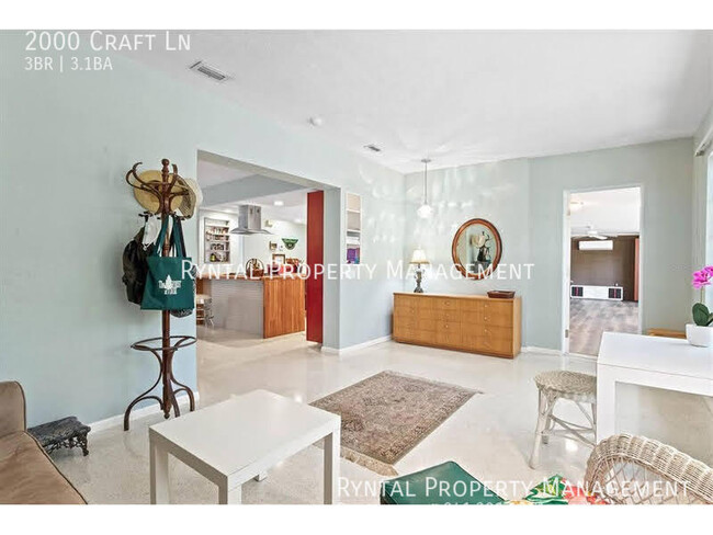 Building Photo - Sarasota Gem! Stunning 3/3.5 Home with Bac...