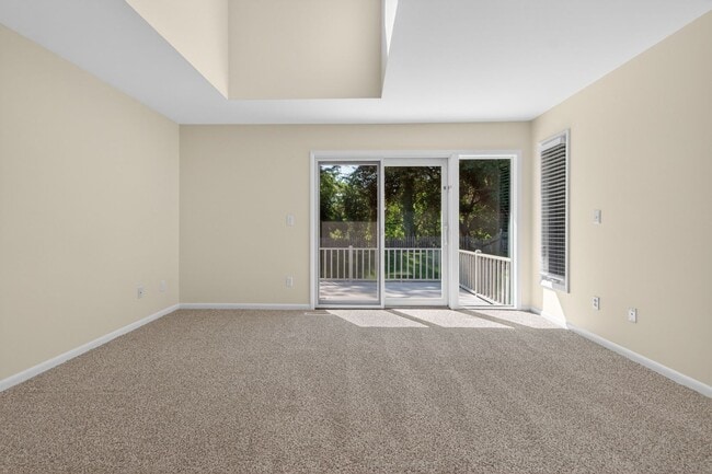 Building Photo - 18609 Broadfield Dr