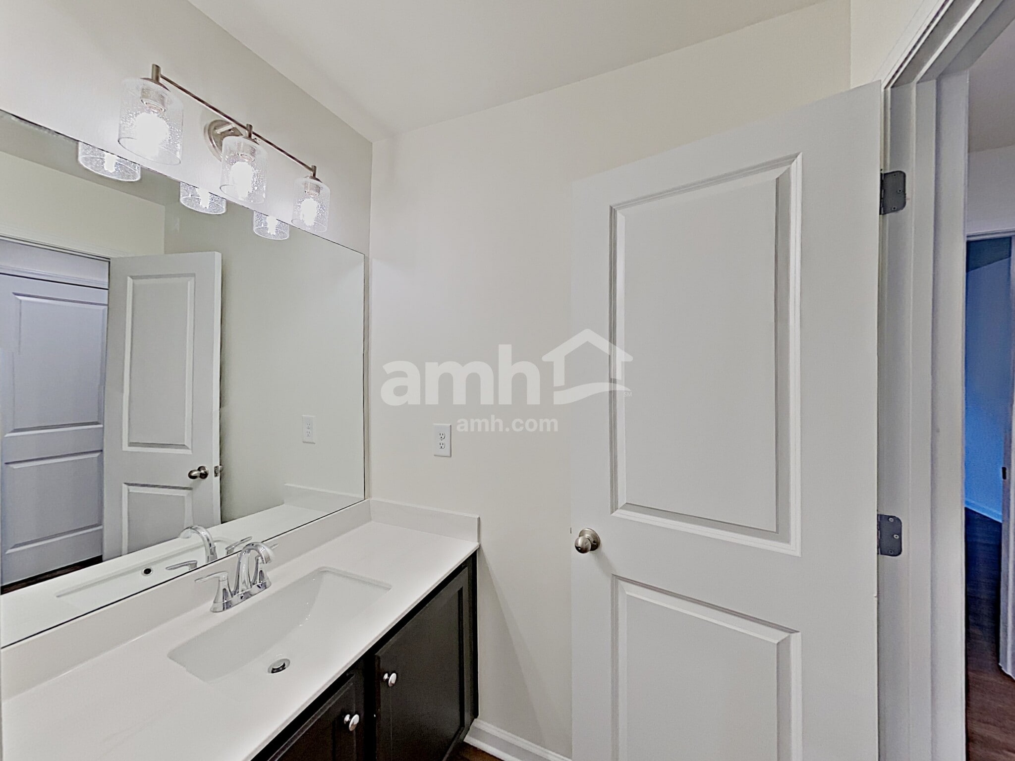 Building Photo - 701 Woodall Rd