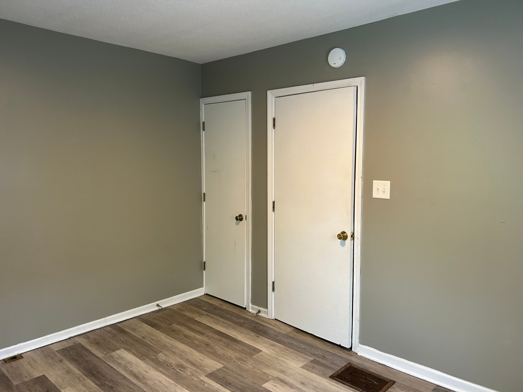 Building Photo - 1506 N Grant Ave