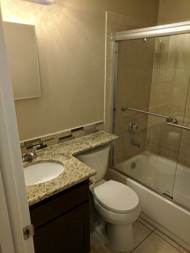 Building Photo - Kearney Street Apts.