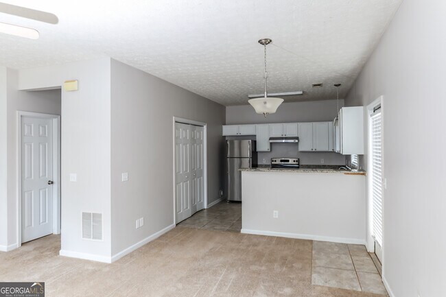 Building Photo - 8930 Capri St