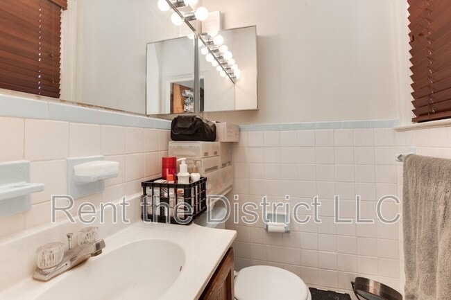 Building Photo - 5600 3rd St NW