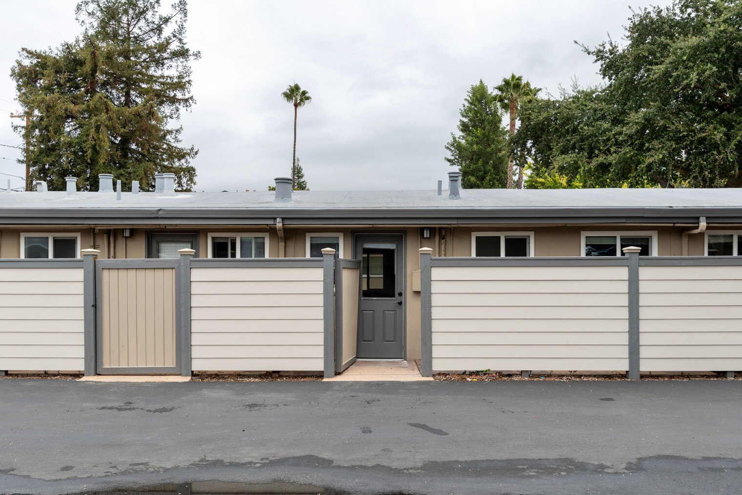 Building Photo - 727 Layne Ct