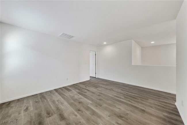 Building Photo - 10822 Hunters Green Ave