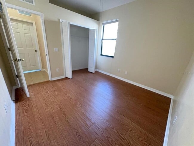 Building Photo - 9701 Patrician Dr