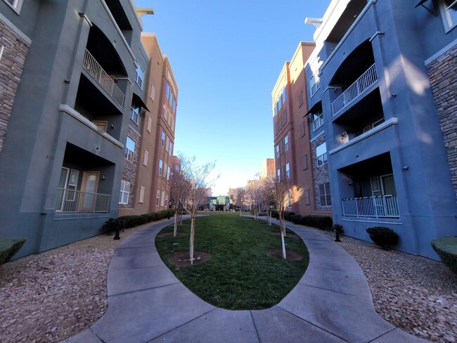 Building Photo - Gorgeous 2 Bedroom 2 Bath Manhattan Condo is just the place for you!