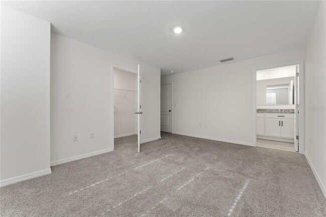 Building Photo - 6594 Leo Ln