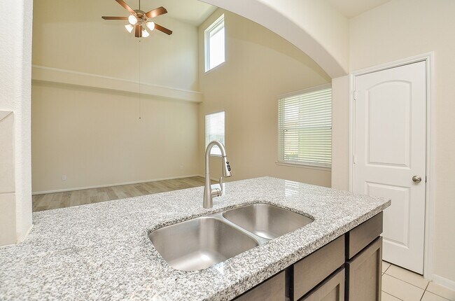 Building Photo - 7710 Granite Terrace Ln