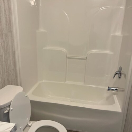 Building Photo - 151 Smith Ridge Rd