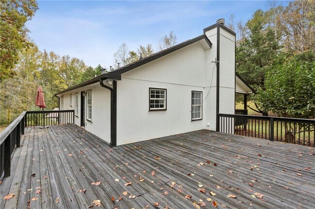 Building Photo - 6365 Union Hill Rd