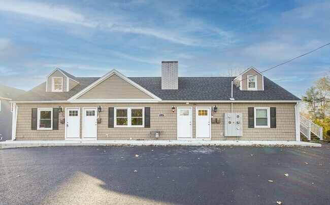 Building Photo - 62 Suffield St