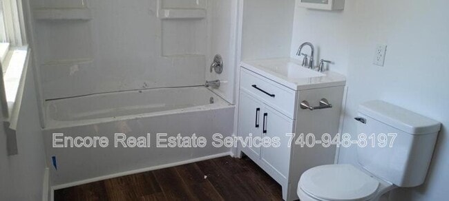 Building Photo - 97 Allen St