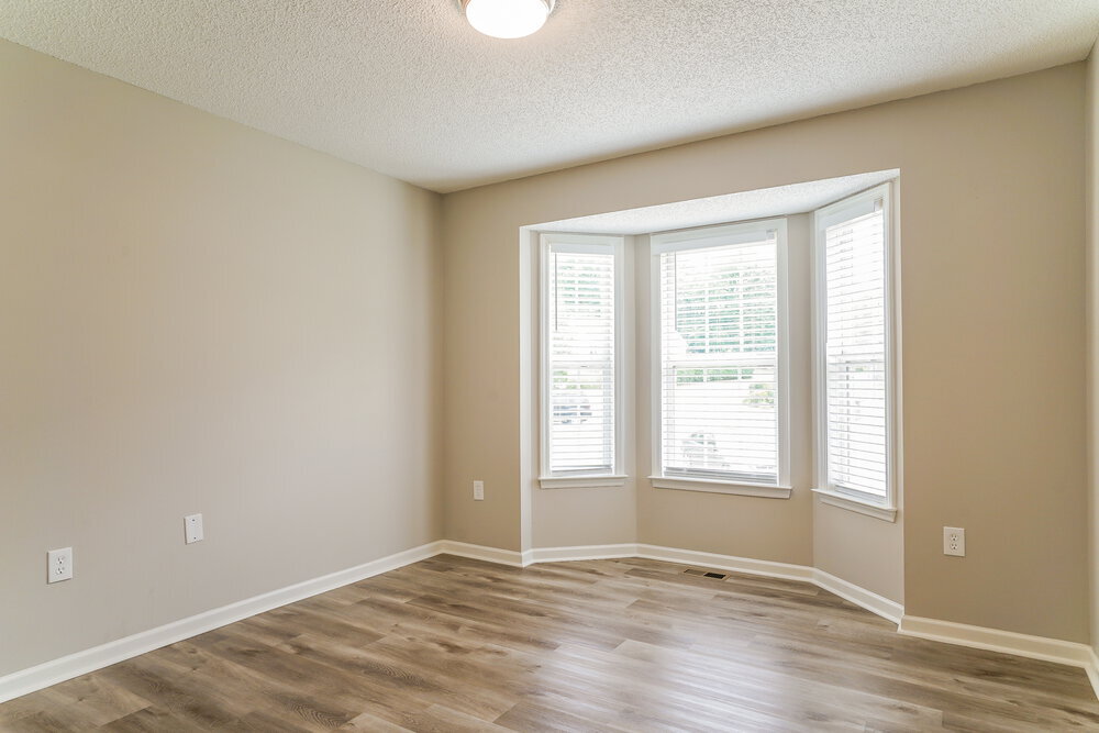 Building Photo - 412 Birdsong Way