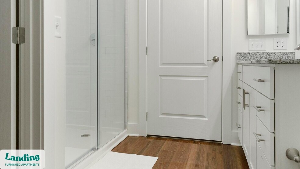 Building Photo - 901 Kelly Green Ln